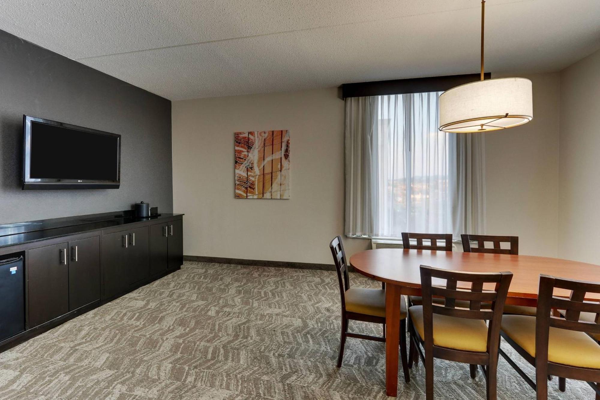 Springhill By Marriott Downtown At Uab