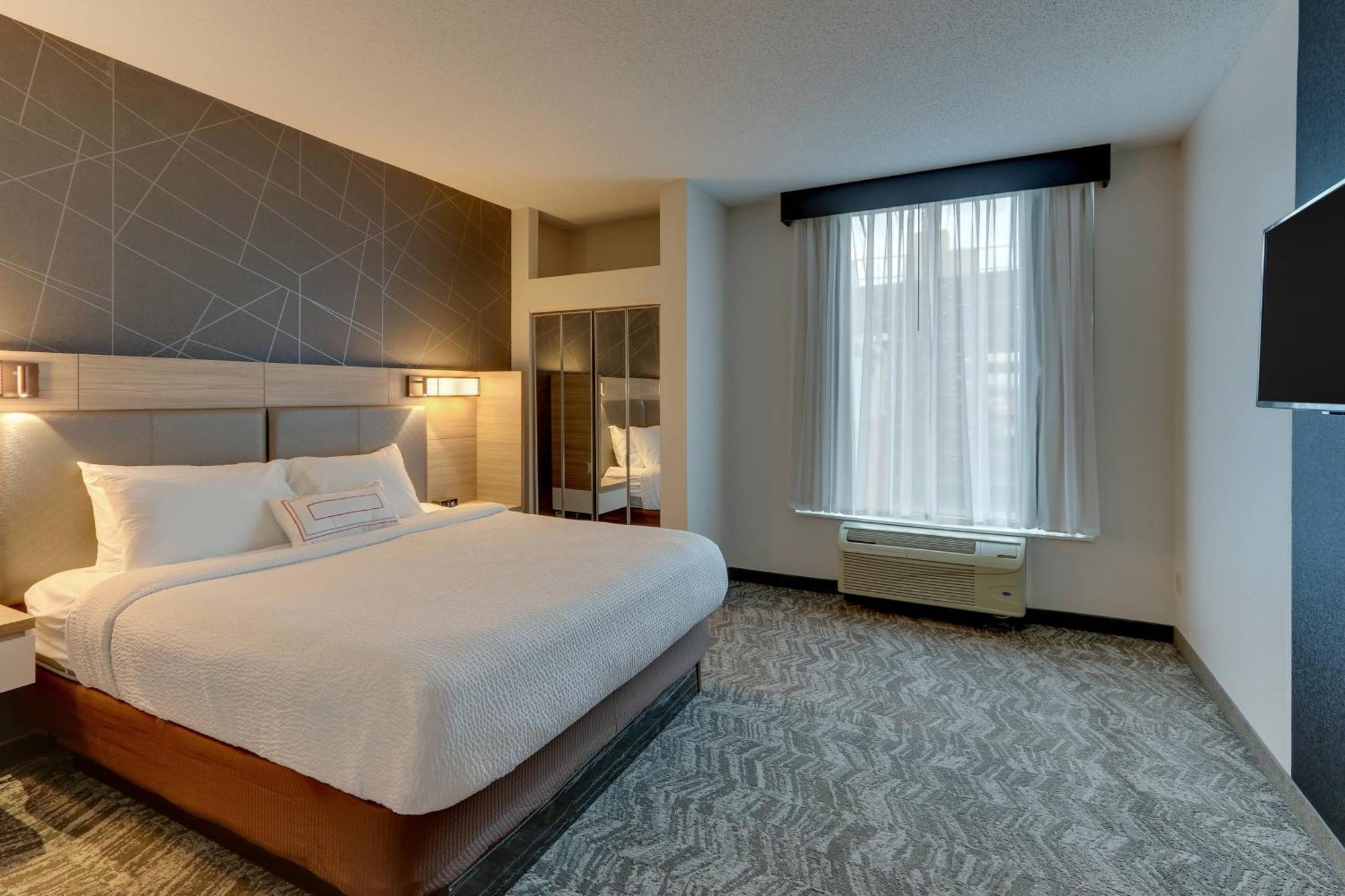 Springhill By Marriott Downtown At Uab Hotel