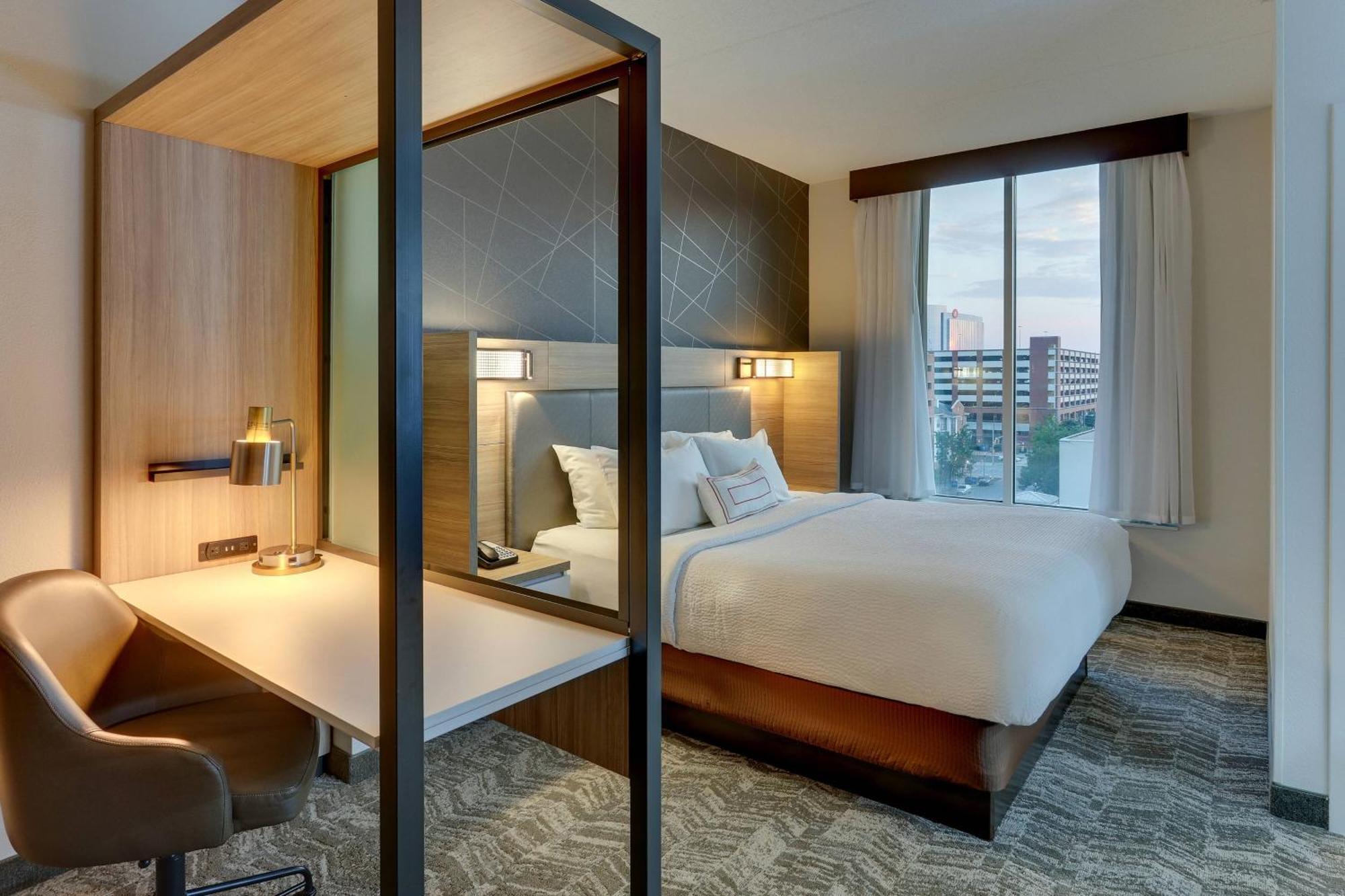 Springhill By Marriott Downtown At Uab 3*