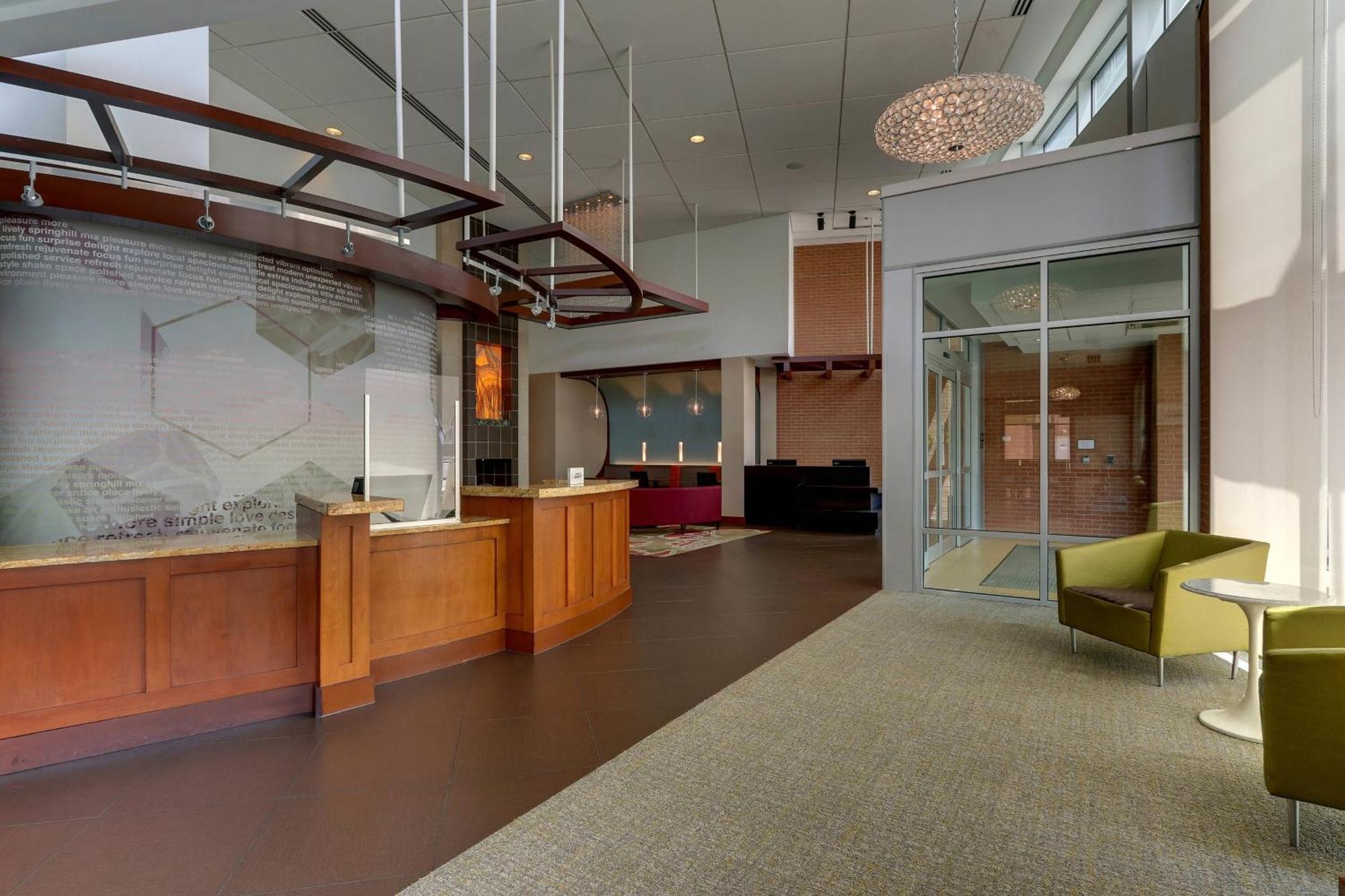 Springhill By Marriott Downtown At Uab Hotel